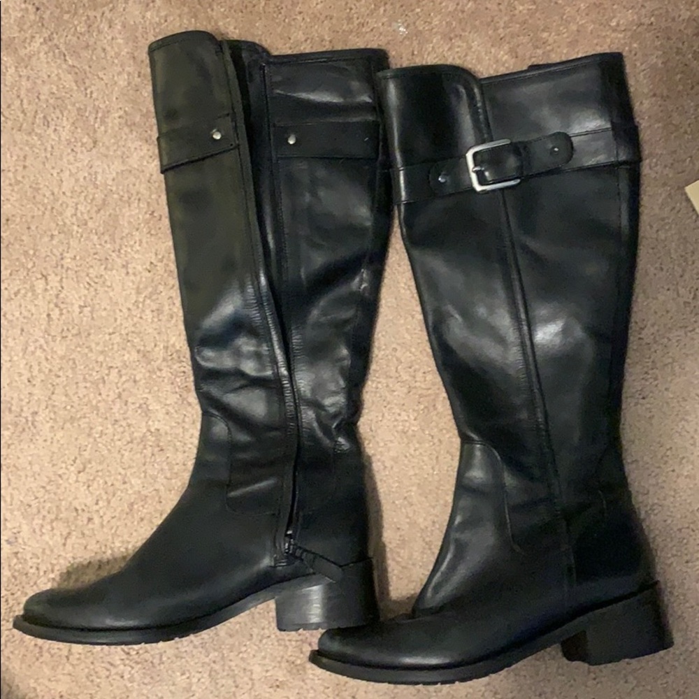 Cole Han black leather boots